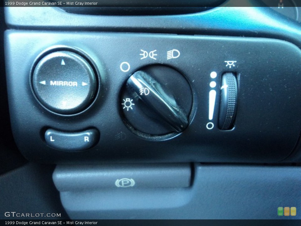 Mist Gray Interior Controls for the 1999 Dodge Grand Caravan SE #52963068