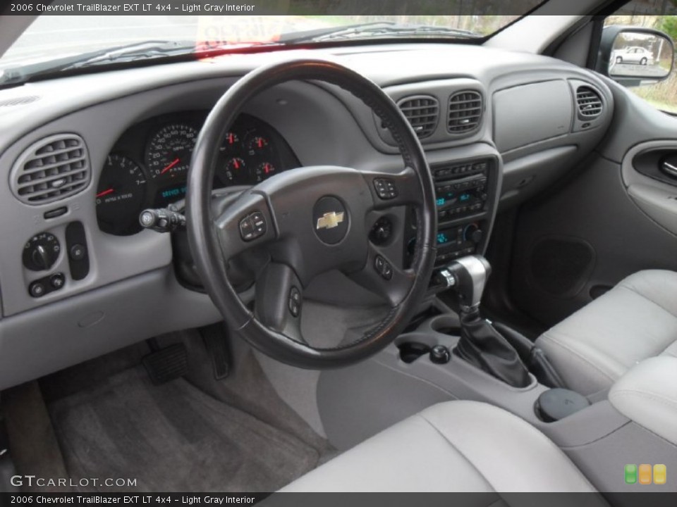 Light Gray Interior Prime Interior for the 2006 Chevrolet TrailBlazer EXT LT 4x4 #52965093