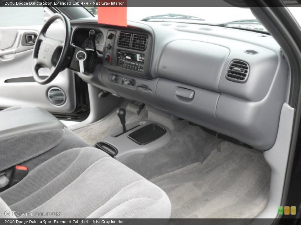 Mist Gray Interior Dashboard for the 2000 Dodge Dakota Sport Extended Cab 4x4 #52966473