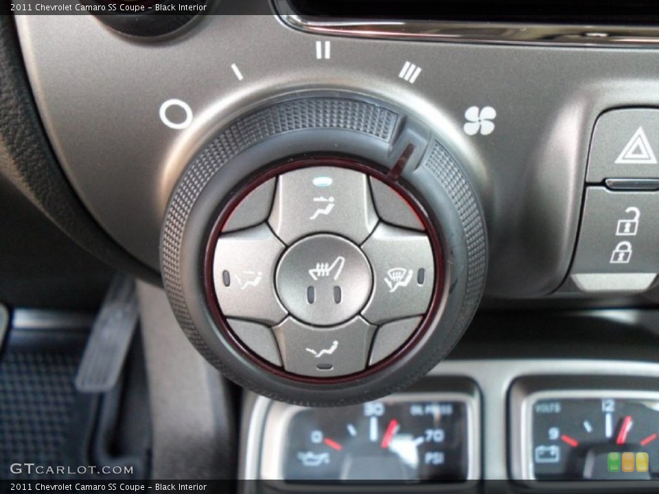 Black Interior Controls for the 2011 Chevrolet Camaro SS Coupe #52966953