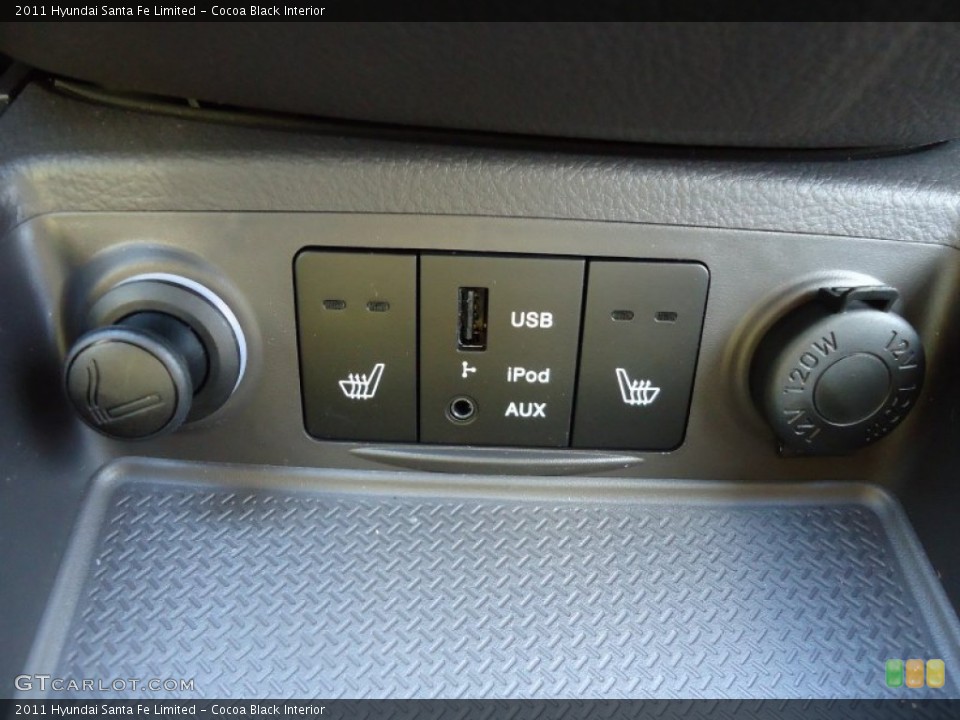 Cocoa Black Interior Controls for the 2011 Hyundai Santa Fe Limited #52968208
