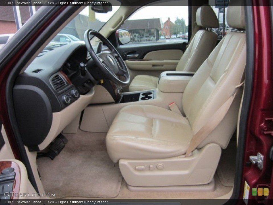 Light Cashmere/Ebony Interior Photo for the 2007 Chevrolet Tahoe LT 4x4 #52969774