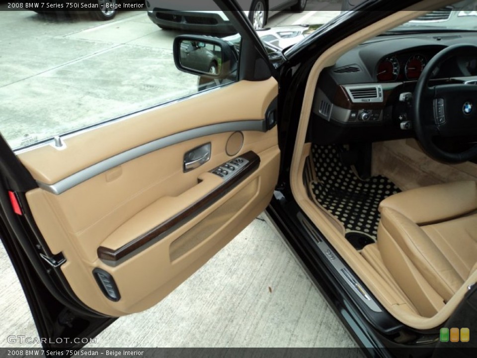 Beige Interior Photo for the 2008 BMW 7 Series 750i Sedan #52971046