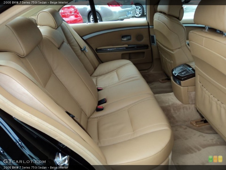 Beige Interior Photo for the 2008 BMW 7 Series 750i Sedan #52971064