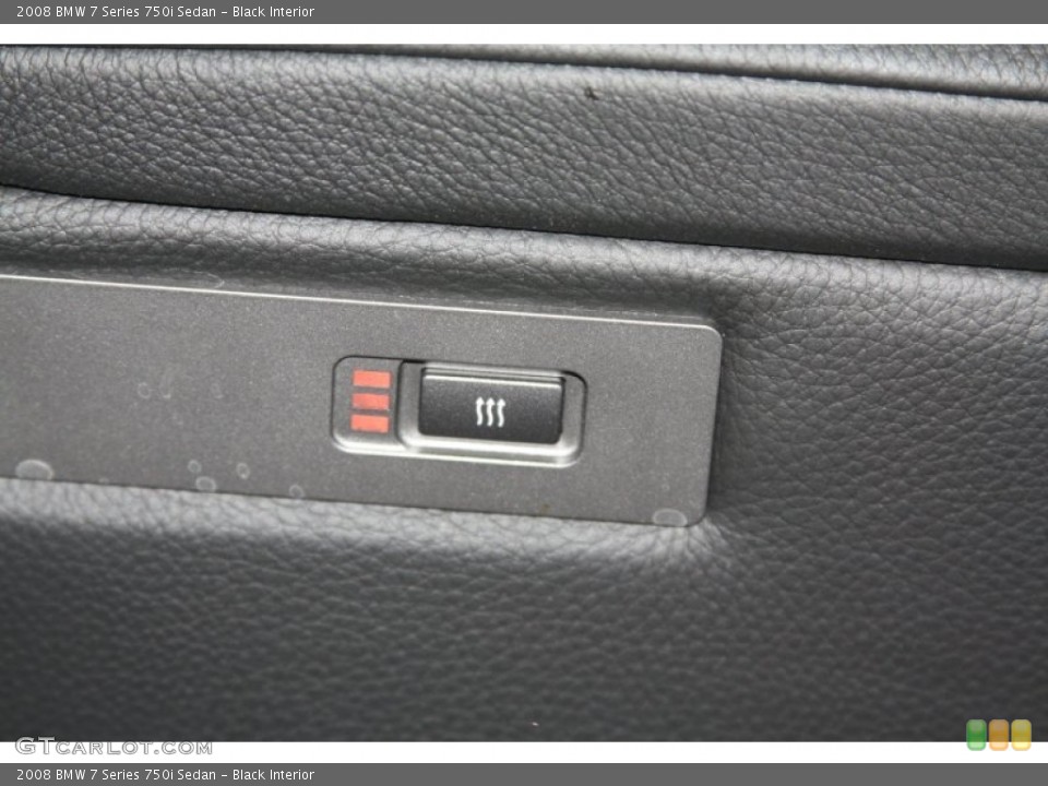 Black Interior Controls for the 2008 BMW 7 Series 750i Sedan #52994140