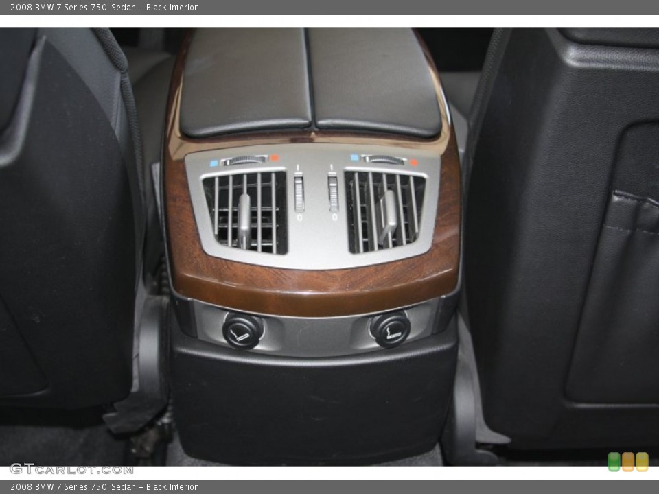 Black Interior Controls for the 2008 BMW 7 Series 750i Sedan #52994170