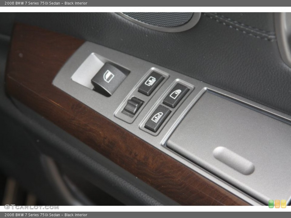 Black Interior Controls for the 2008 BMW 7 Series 750i Sedan #52994266