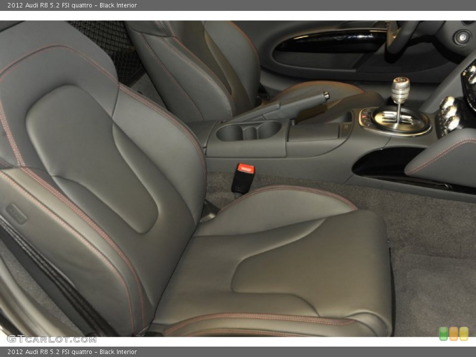 Black Interior Photo for the 2012 Audi R8 5.2 FSI quattro #52997965