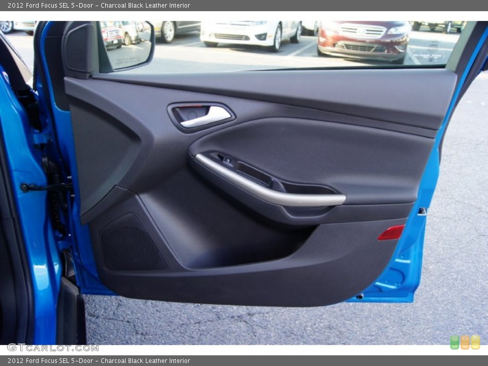 Charcoal Black Leather Interior Door Panel for the 2012 Ford Focus SEL 5-Door #53000419