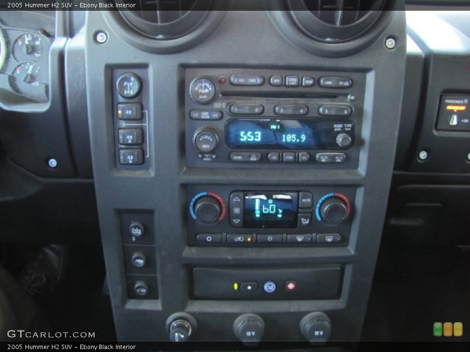 Ebony Black Interior Controls for the 2005 Hummer H2 SUV #53003818