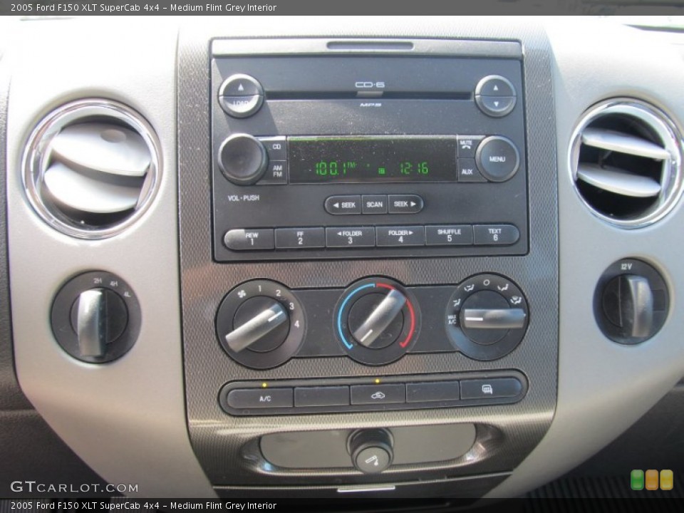 Medium Flint Grey Interior Audio System for the 2005 Ford F150 XLT SuperCab 4x4 #53015588