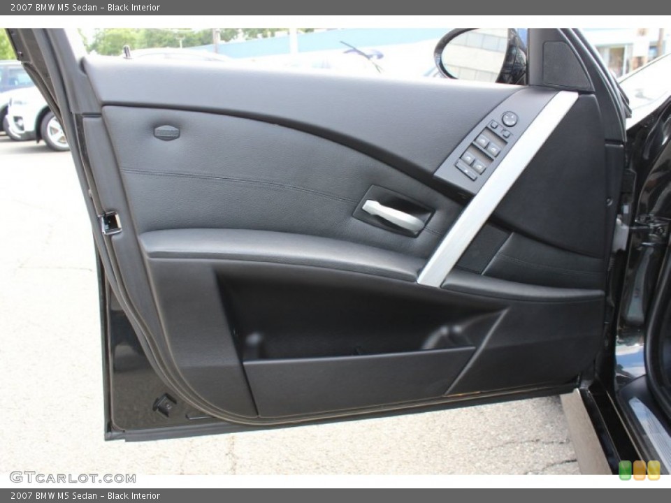 Black Interior Door Panel for the 2007 BMW M5 Sedan #53020055