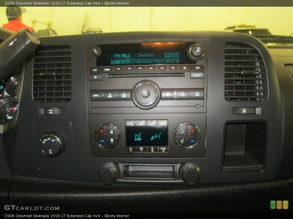 Ebony Interior Controls for the 2008 Chevrolet Silverado 1500 LT Extended Cab 4x4 #53022005