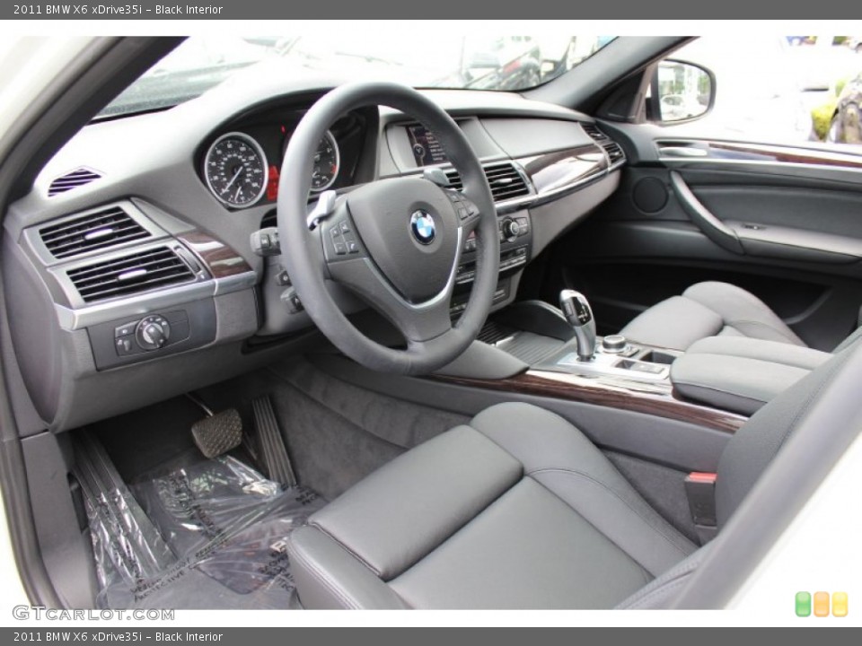 Black Interior Prime Interior for the 2011 BMW X6 xDrive35i #53022668