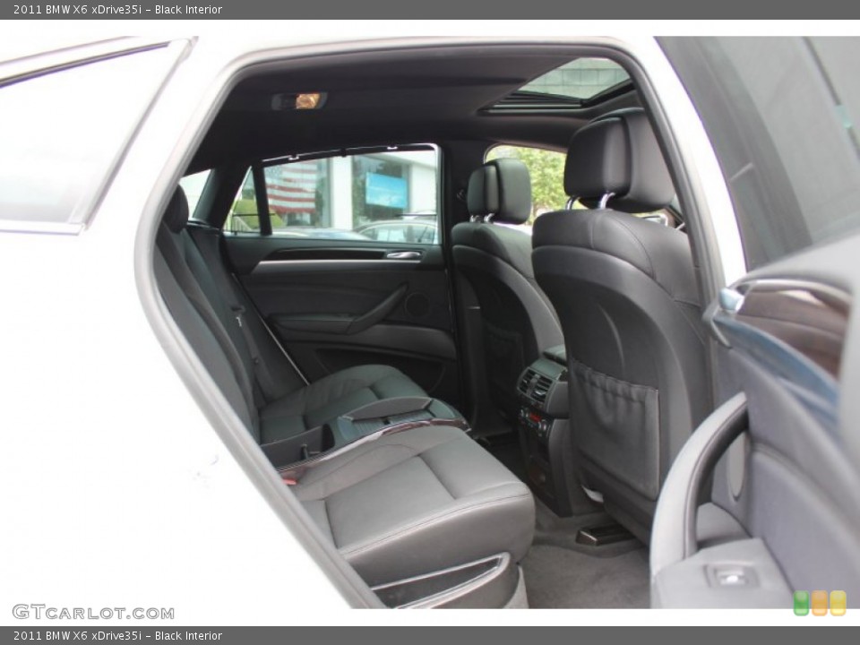 Black Interior Photo for the 2011 BMW X6 xDrive35i #53022932