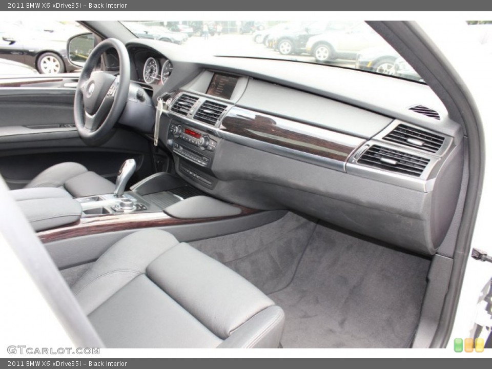 Black Interior Dashboard for the 2011 BMW X6 xDrive35i #53022966