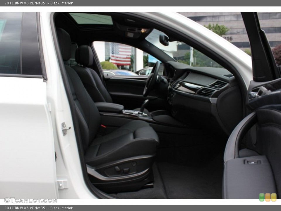 Black Interior Photo for the 2011 BMW X6 xDrive35i #53022980