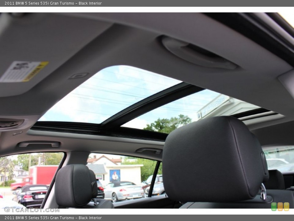 Black Interior Sunroof for the 2011 BMW 5 Series 535i Gran Turismo #53023385