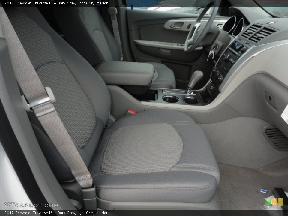 Dark Gray/Light Gray Interior Photo for the 2012 Chevrolet Traverse LS #53025707