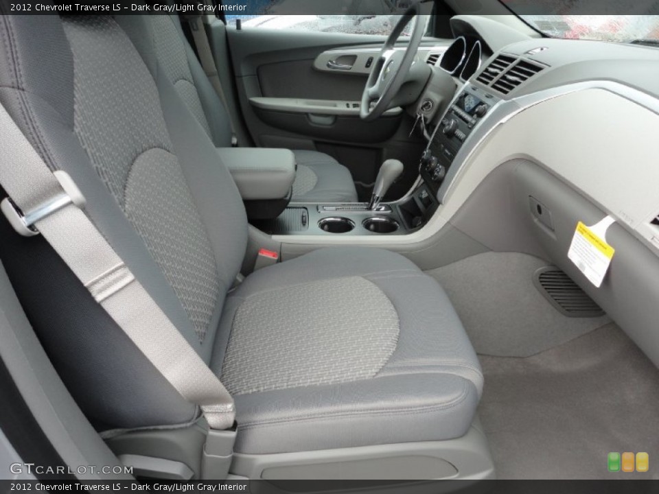 Dark Gray/Light Gray Interior Photo for the 2012 Chevrolet Traverse LS #53025989