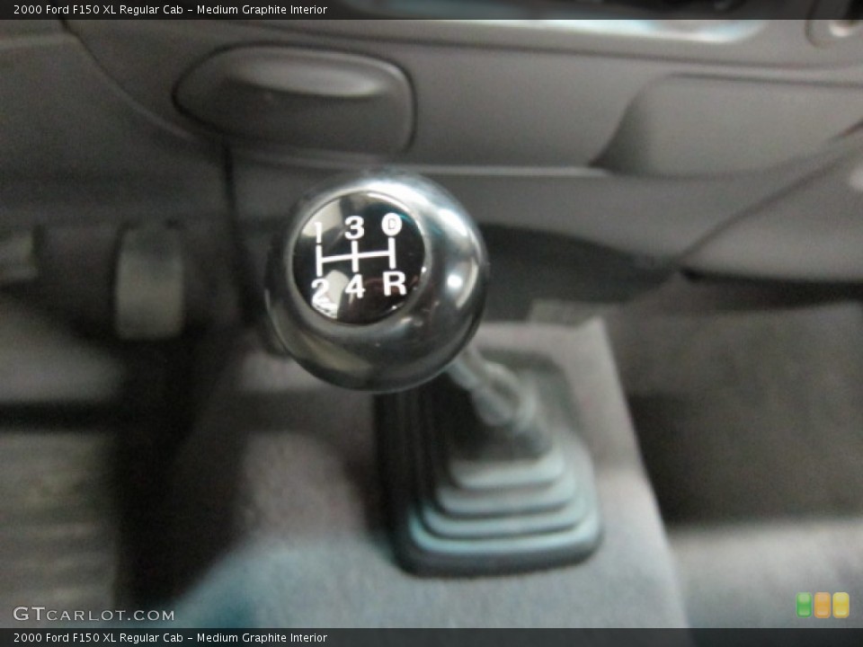 Medium Graphite Interior Transmission for the 2000 Ford F150 XL Regular Cab #53028560