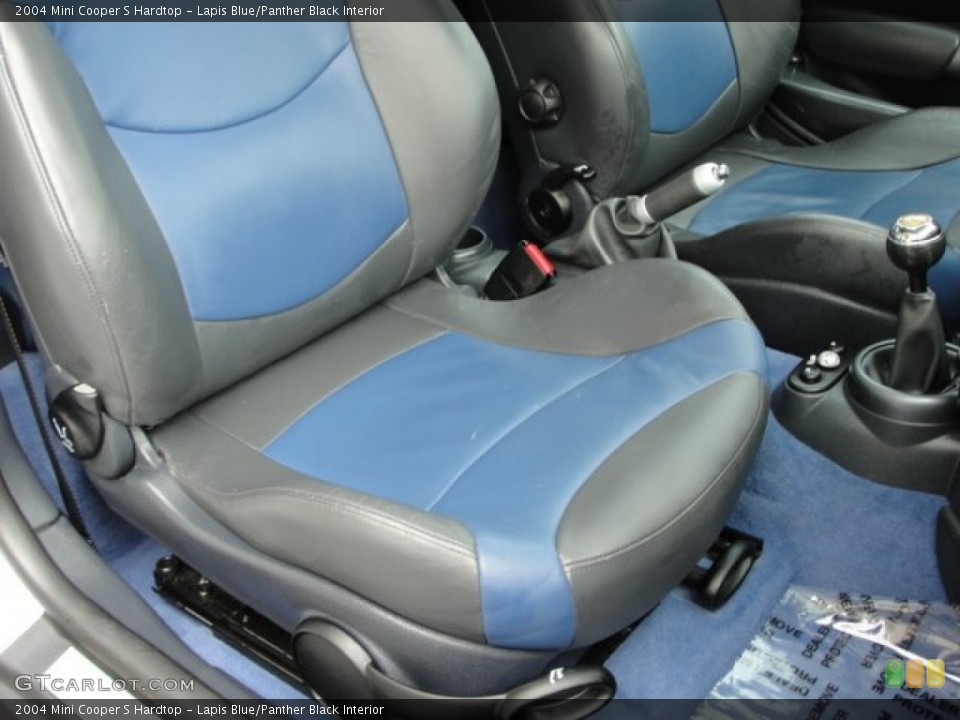 Lapis Blue/Panther Black Interior Photo for the 2004 Mini Cooper S Hardtop #53033150