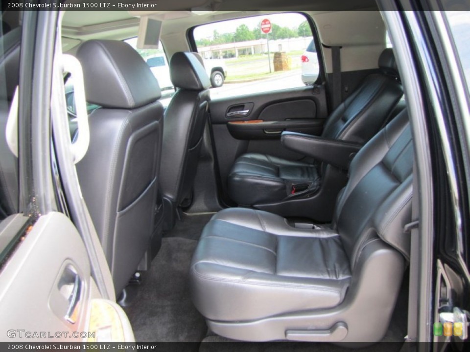 Ebony Interior Photo for the 2008 Chevrolet Suburban 1500 LTZ #53035496