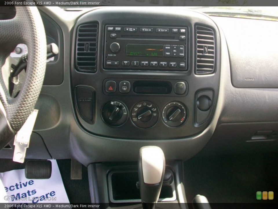 Medium/Dark Flint Interior Controls for the 2006 Ford Escape XLS 4WD #53043341