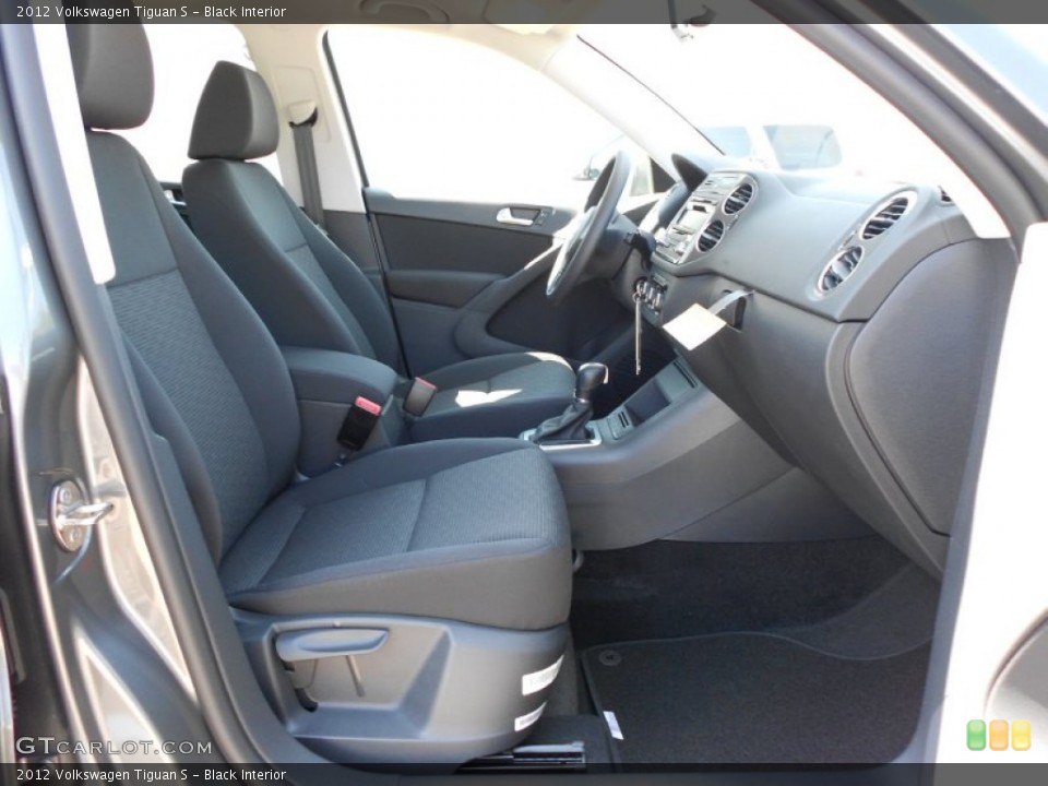 Black Interior Photo for the 2012 Volkswagen Tiguan S #53046629