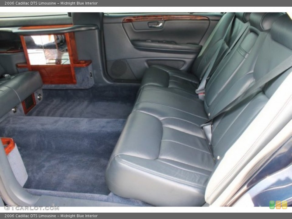 Midnight Blue Interior Photo for the 2006 Cadillac DTS Limousine #53047133