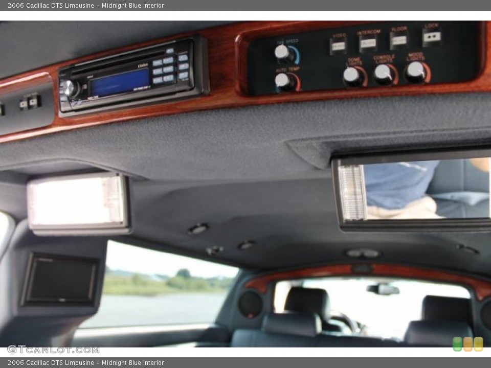Midnight Blue Interior Audio System for the 2006 Cadillac DTS Limousine #53047202