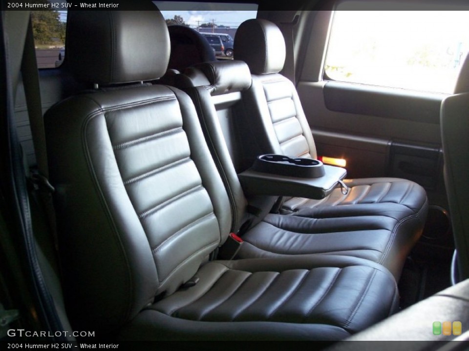 Wheat Interior Photo for the 2004 Hummer H2 SUV #53059706