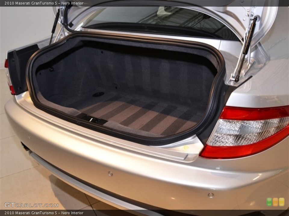 Nero Interior Trunk for the 2010 Maserati GranTurismo S #53065072