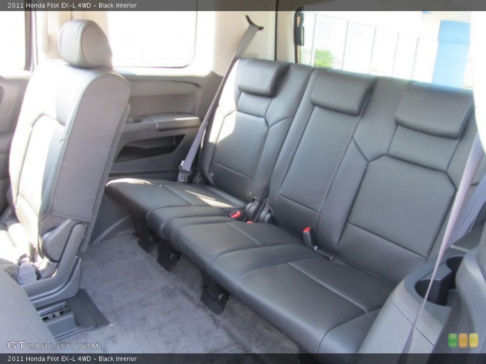 Black Interior Photo for the 2011 Honda Pilot EX-L 4WD #53067274