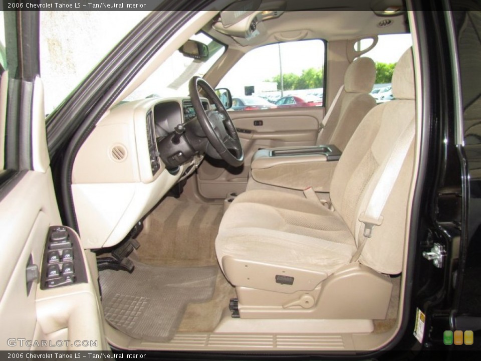 Tan/Neutral Interior Photo for the 2006 Chevrolet Tahoe LS #53073577