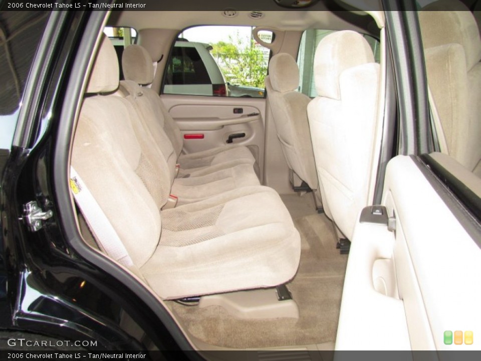 Tan/Neutral Interior Photo for the 2006 Chevrolet Tahoe LS #53073610