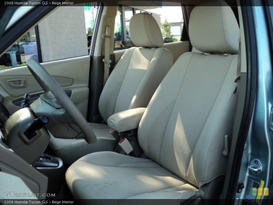Beige Interior Photo for the 2009 Hyundai Tucson GLS #53074405