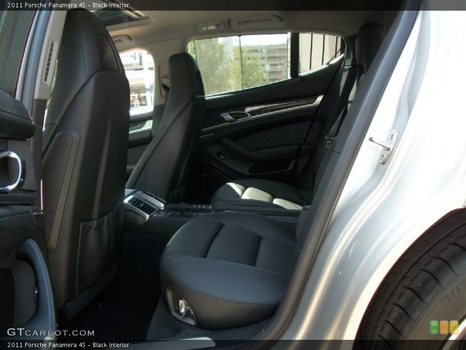 Black Interior Photo for the 2011 Porsche Panamera 4S #53078740