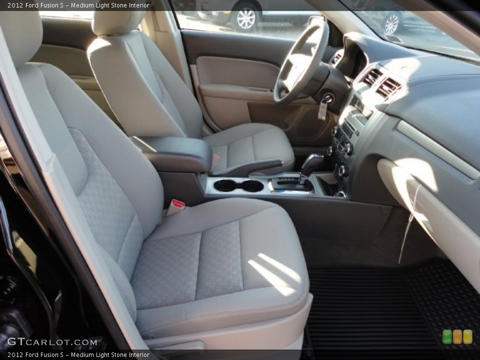Medium Light Stone Interior Photo for the 2012 Ford Fusion S #53083672