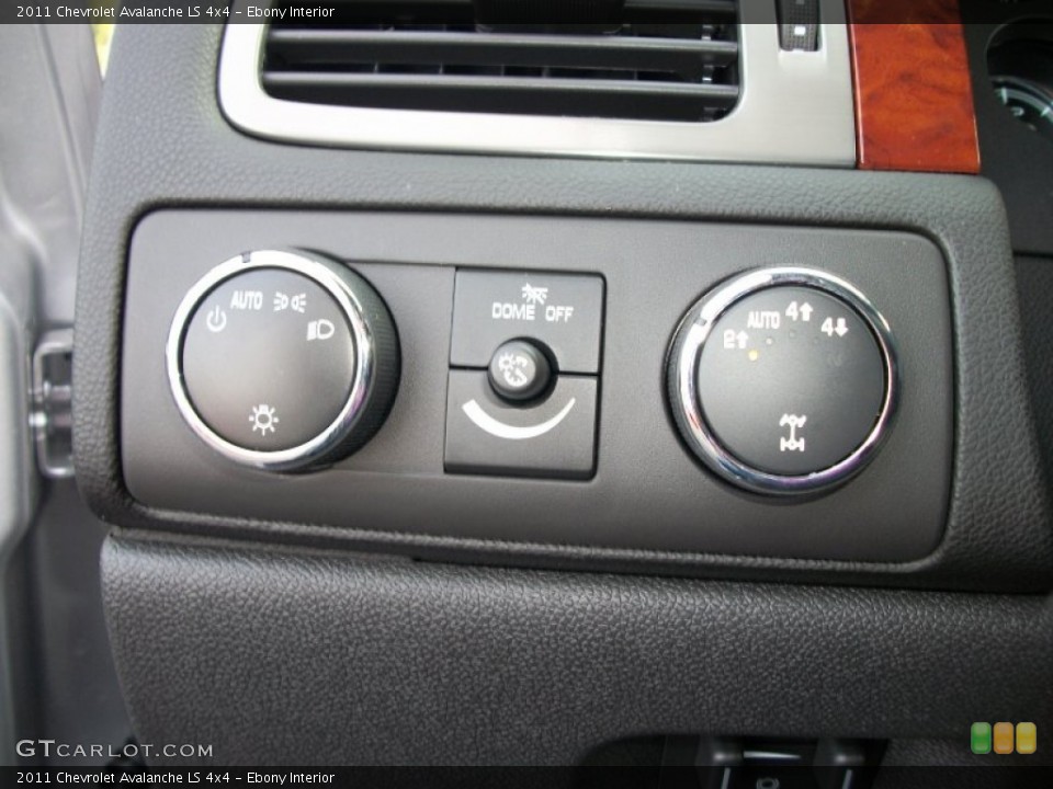 Ebony Interior Controls for the 2011 Chevrolet Avalanche LS 4x4 #53088908