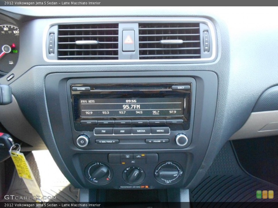 Latte Macchiato Interior Controls for the 2012 Volkswagen Jetta S Sedan #53090222