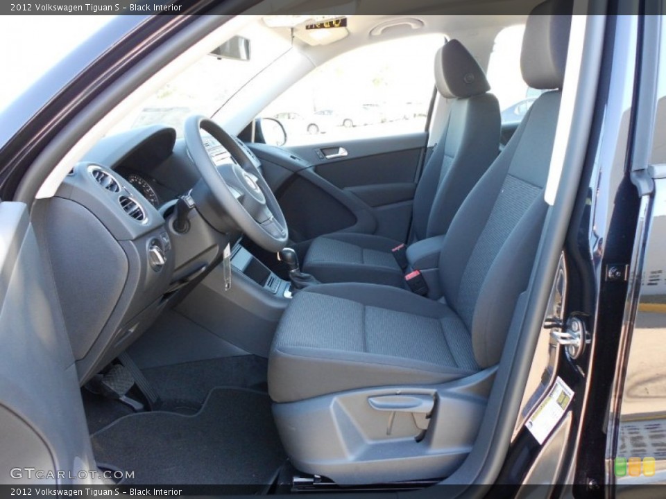 Black Interior Photo for the 2012 Volkswagen Tiguan S #53090777