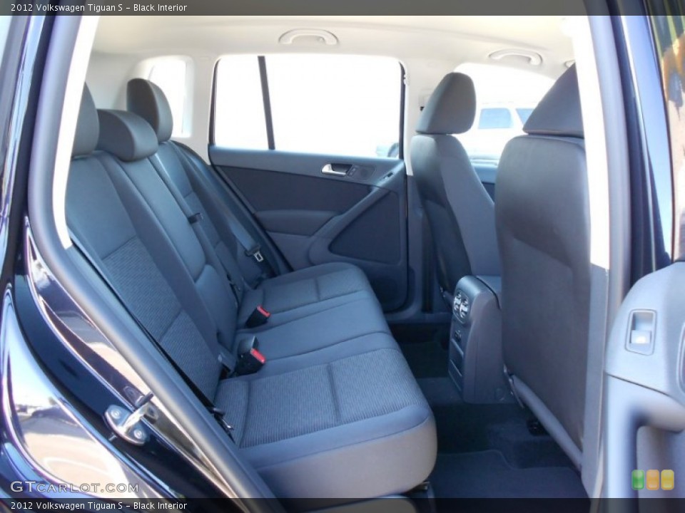 Black Interior Photo for the 2012 Volkswagen Tiguan S #53090819
