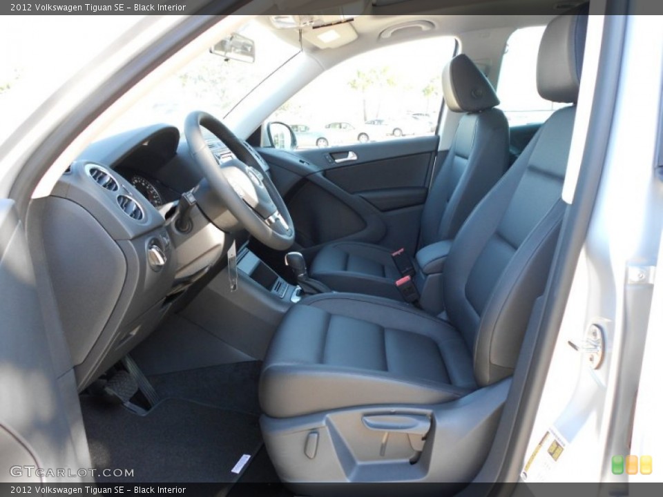 Black Interior Photo for the 2012 Volkswagen Tiguan SE #53091122