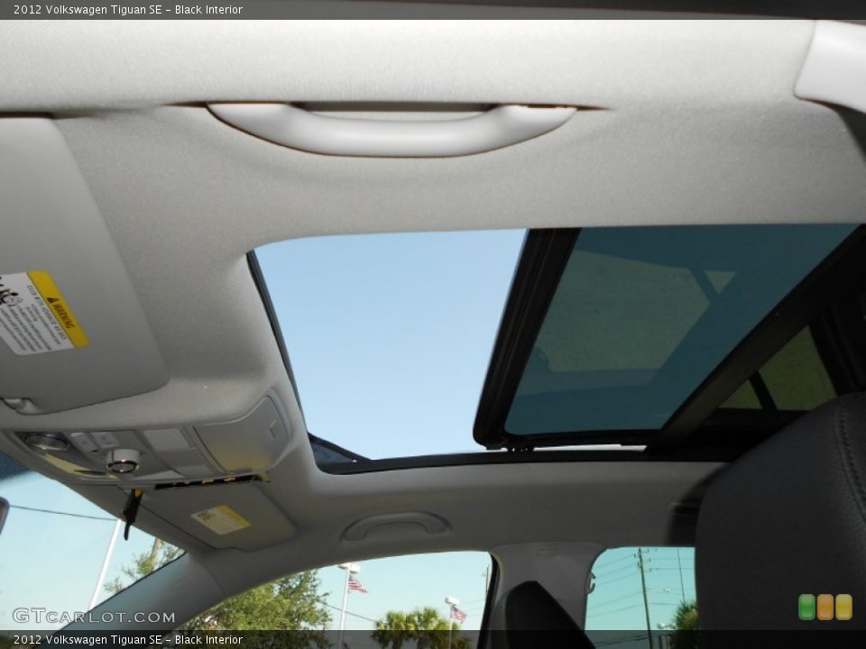 Black Interior Sunroof for the 2012 Volkswagen Tiguan SE #53091269