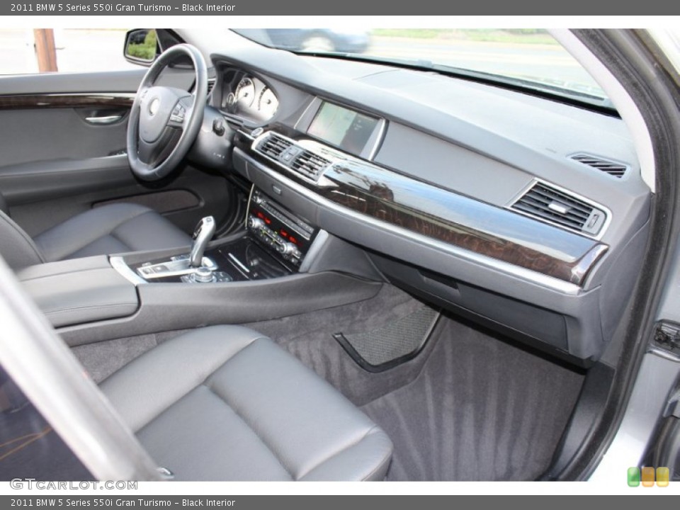 Black Interior Dashboard for the 2011 BMW 5 Series 550i Gran Turismo #53095349