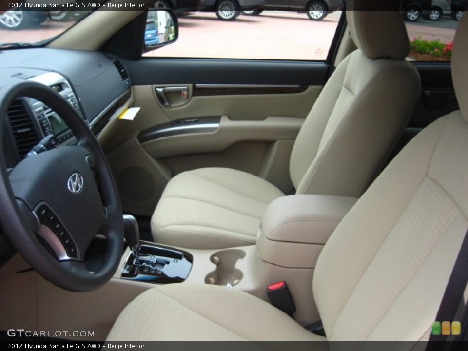 Beige Interior Photo for the 2012 Hyundai Santa Fe GLS AWD #53097449