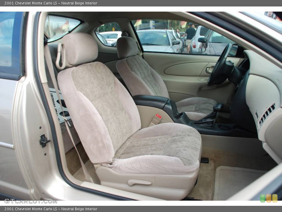 Neutral Beige Interior Photo for the 2001 Chevrolet Monte Carlo LS #53099978