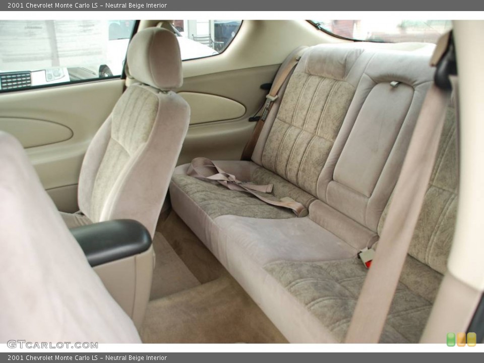 Neutral Beige Interior Photo for the 2001 Chevrolet Monte Carlo LS #53100059