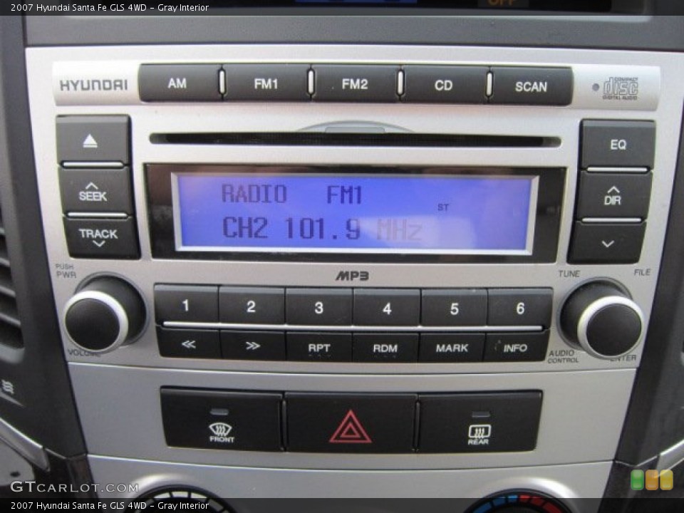 Gray Interior Audio System for the 2007 Hyundai Santa Fe GLS 4WD #53108282